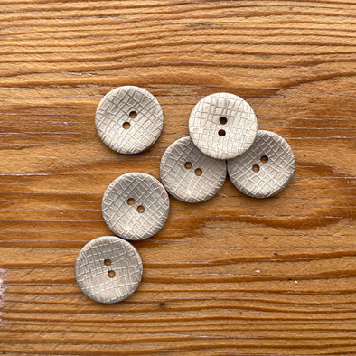 Matte Embossed River Shell Button