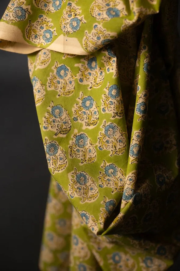 Natty Flower Indian Cotton by the 1/4 yard