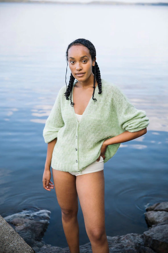 Laine Magazine Issue 25 (Summer 2025)