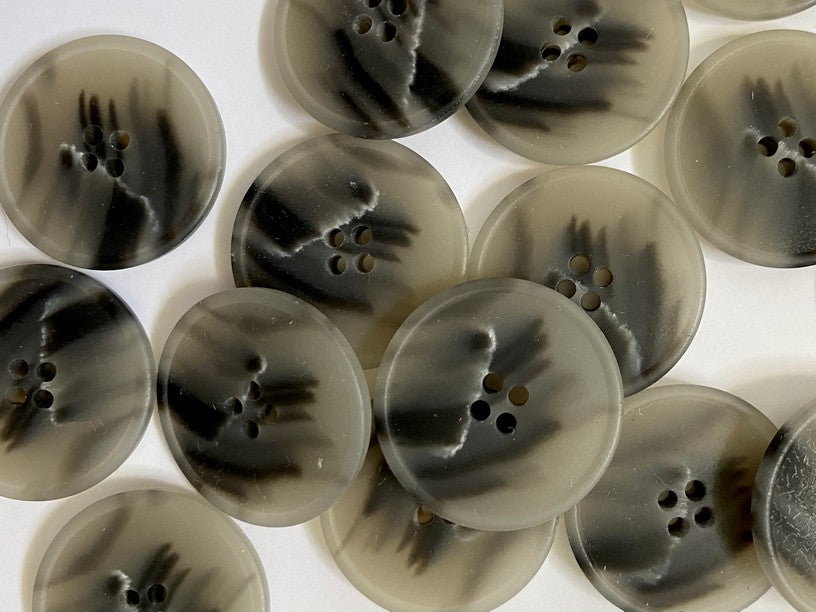 Horn Effect Recycled Paper Buttons โ EWE fine fiber goods