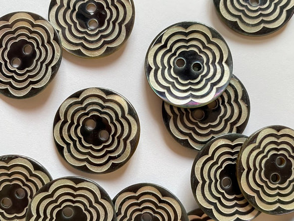 Shell Buttons - Flower Laser