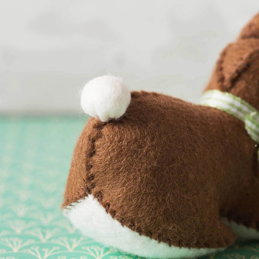 The Crafty Kit Company - Floral Bunny in a Hoop Needle Felt Kit –  EcoFriendlyCrafts