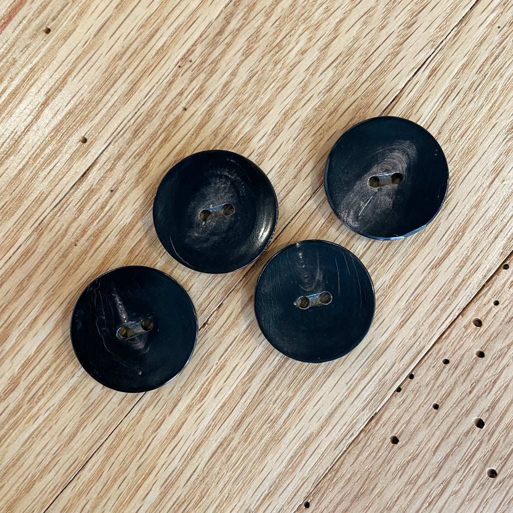 Double Rimmed Natural Wood Buttons – EWE fine fiber goods