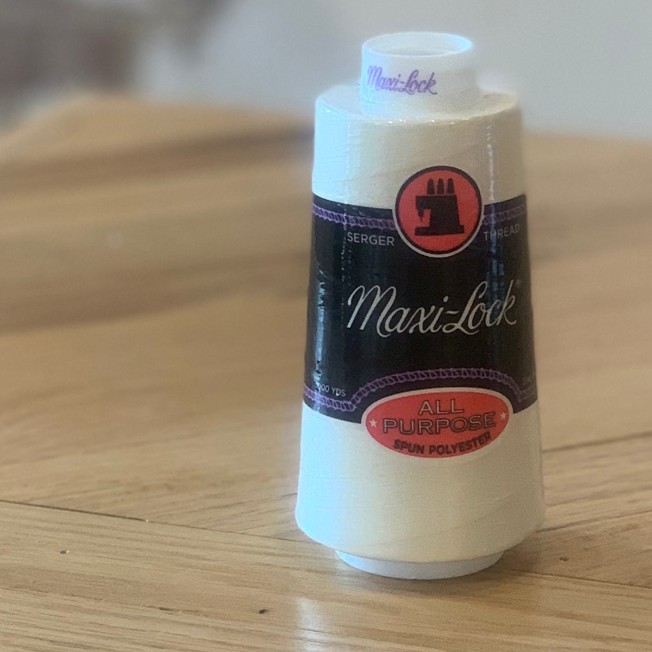 Maxi-Lock All Purpose Serger Thread – EWE fine fiber goods