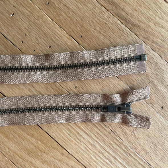 Separating Jacket Zippers