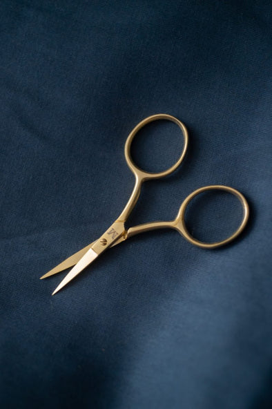 Fine Work Gold Scissors – EWE fine fiber goods
