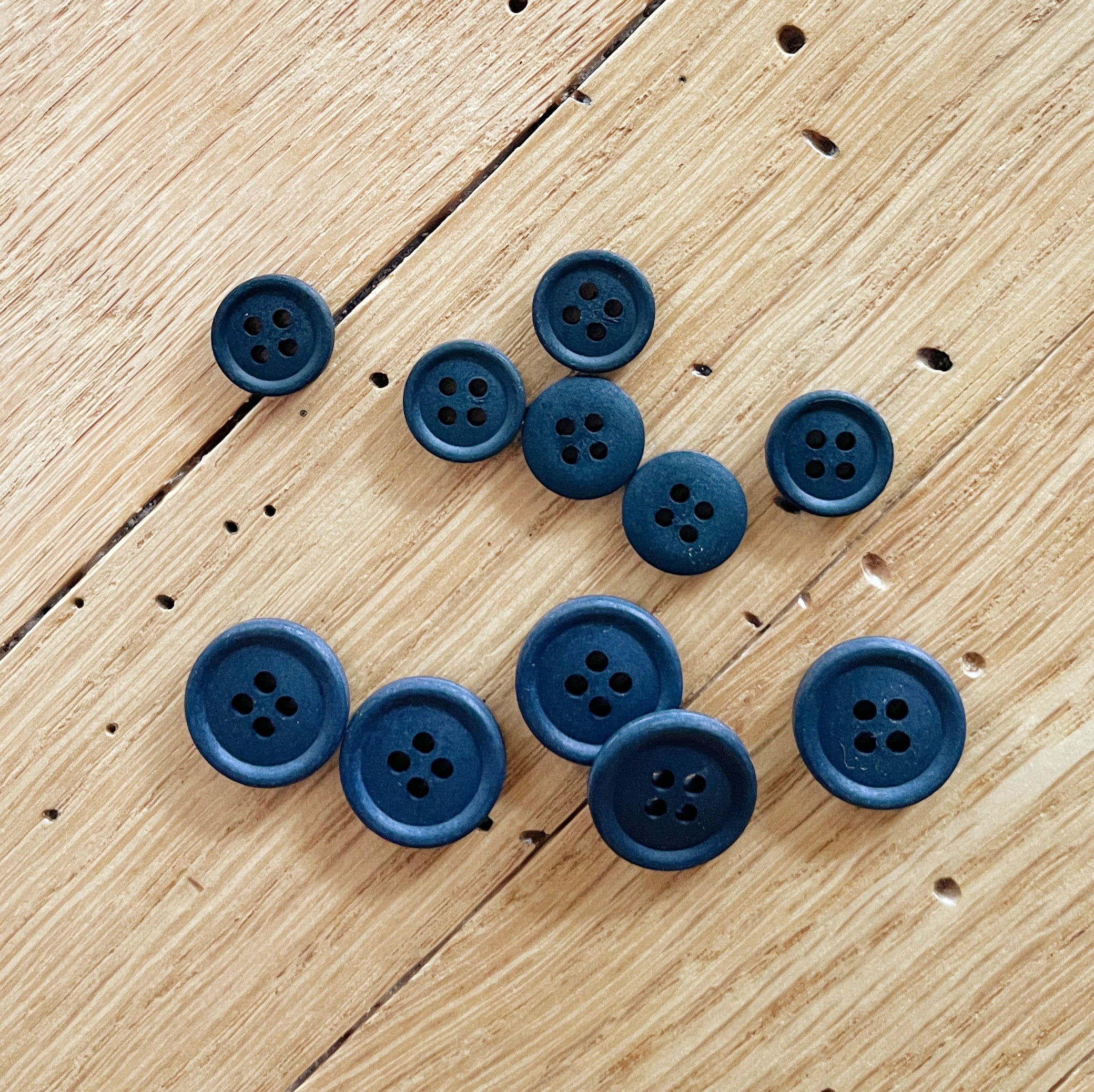 Easnea 20pcs Button With Cotton Fabric Covered Garment Buttons